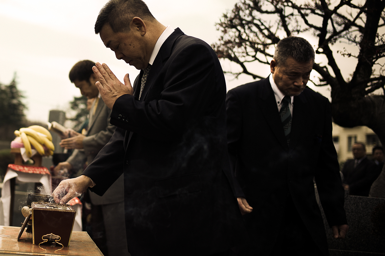 089_antonkusters-yakuza_burn_L1012350.jpg